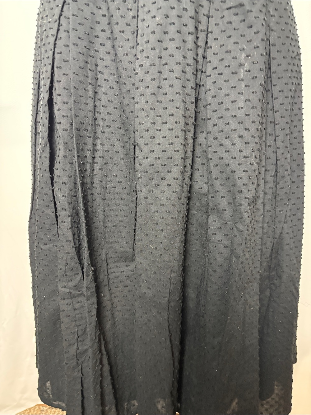 Sandra Darren Black Textured Sleeveless Fit & Flare Dress - Picture 3 of 10